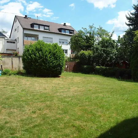 Ferienwohnung Der Wolf Apartman Trier